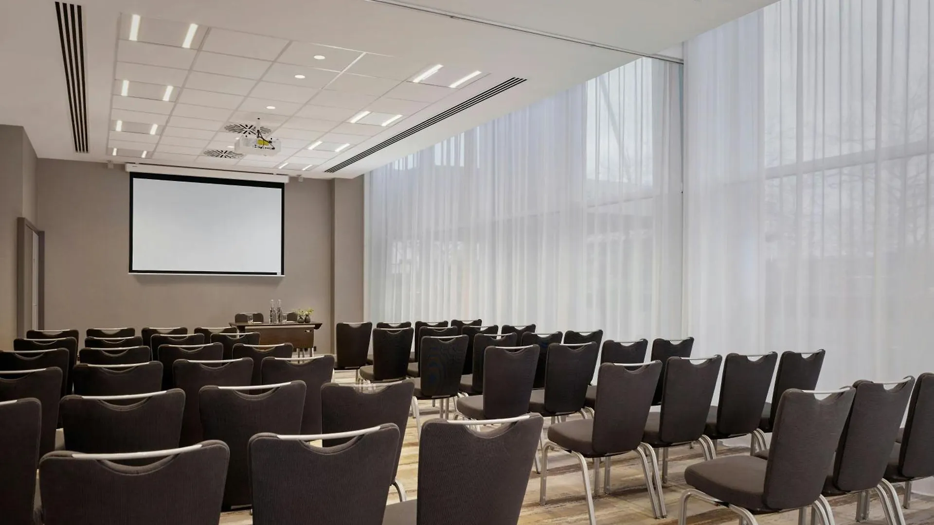 Sheraton Amsterdam Airport Hotel And Conference Center Схипхол 4*,  Нидерланды