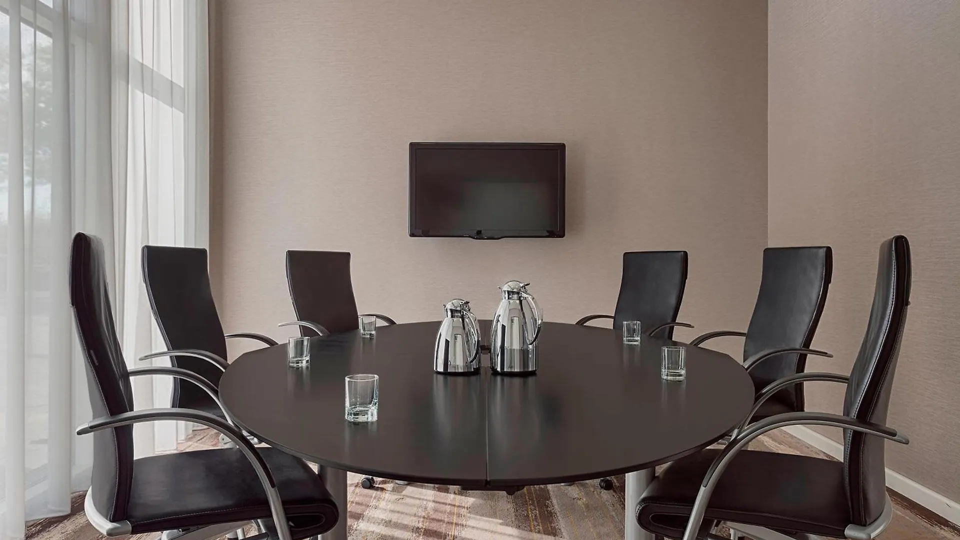 Sheraton Amsterdam Airport Hotel And Conference Center Схипхол 4*,