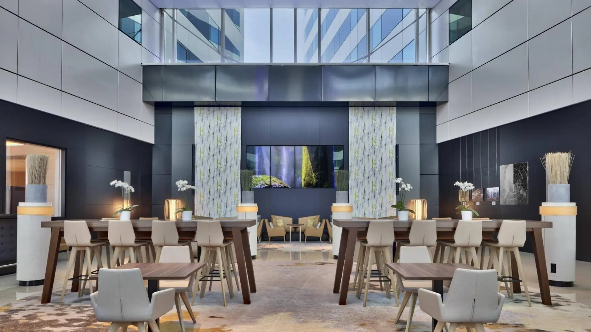 Sheraton Amsterdam Airport Hotel And Conference Center Схипхол
